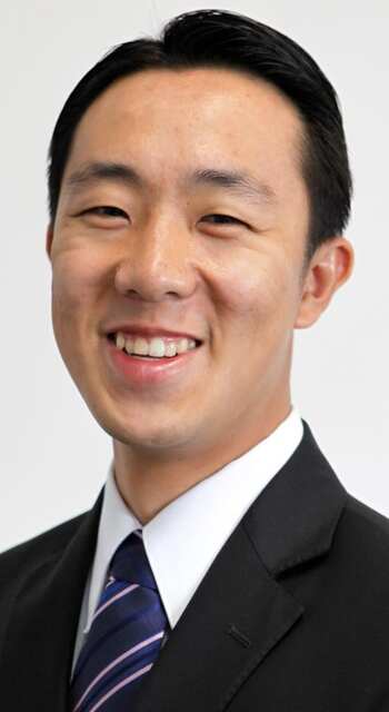 Raymond Zhong